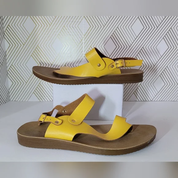 C.L. by Chinese Laundry Golden Yellow Flat Sandals - Picture 3 of 4